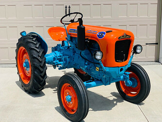 lambo-tractor-3-featured