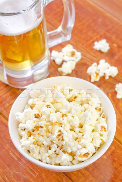 6462126_stock-photo-pop-corn